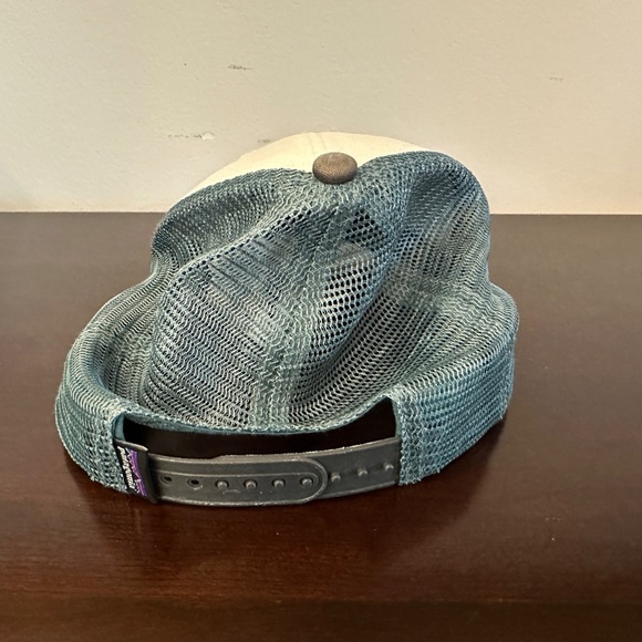 Patagonia Hat Mountain Patch Logo Blue Gray White Outdoor Trucker Cap Nature - Picture 6 of 9